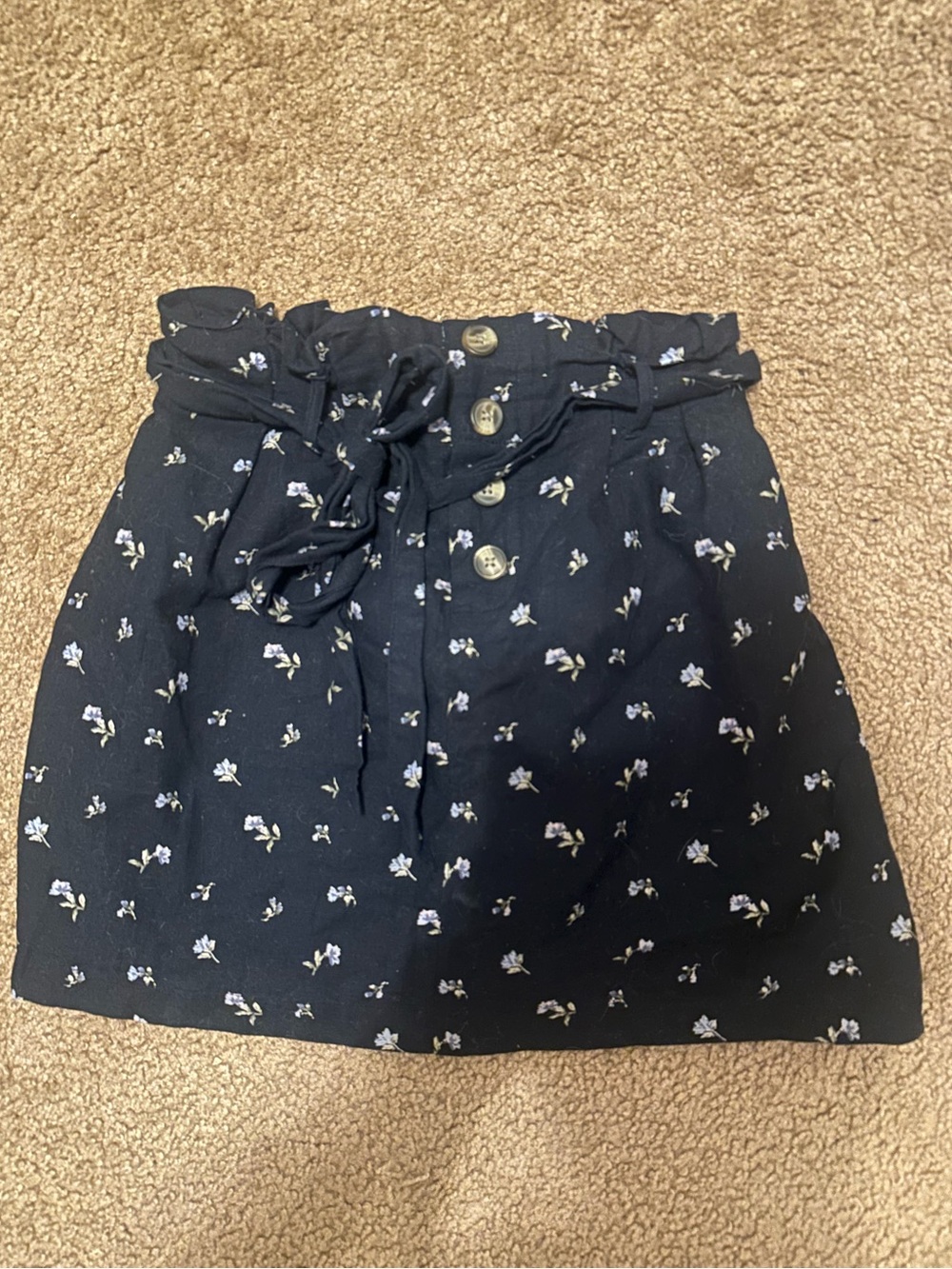 American Eagle Outfitters XS Mini Skirt with Floral Print